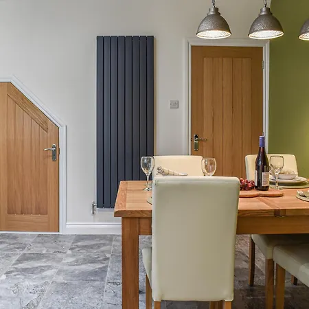 Rydal Tatil Evi Bowness-on-Windermere